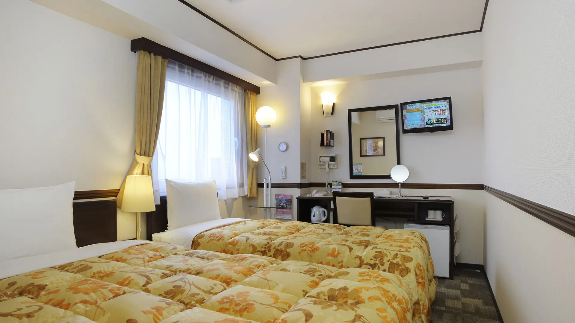 Toyoko Inn Shin-Osaka Chuo-Guchi Honkan Japan
